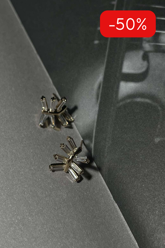 ROSE GOLD SPALVOS STUDS | ŽĖRINTYS