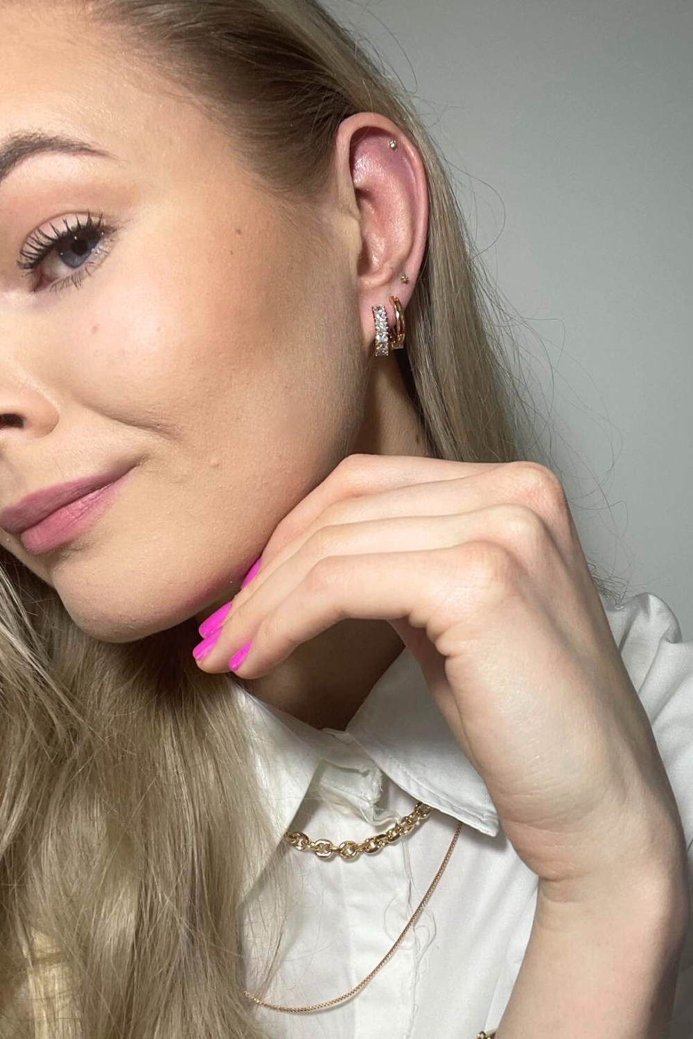 rose gold spalvos auskarai hoops rinkutės